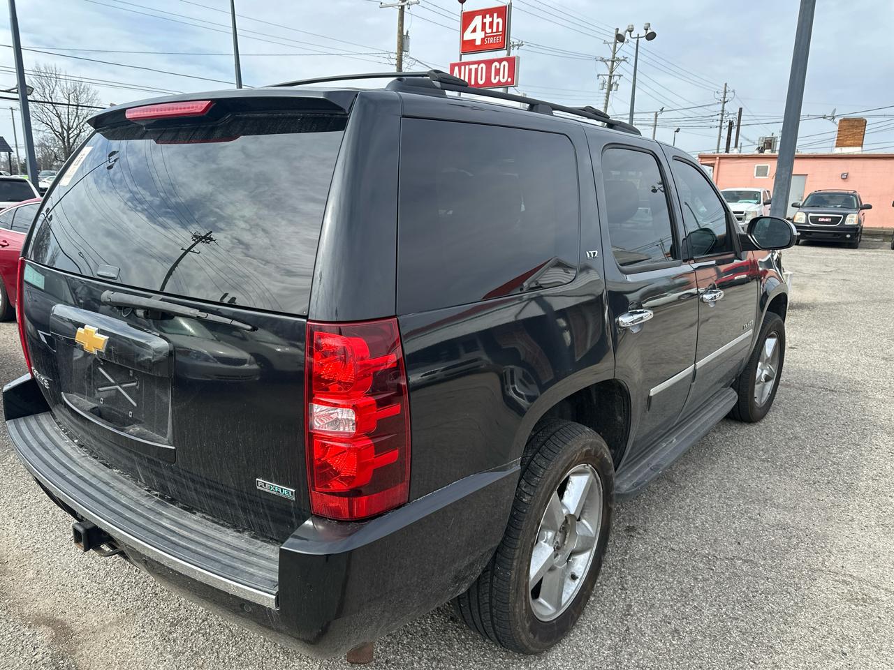 Chevrolet Tahoe LTZ 4WD 2012