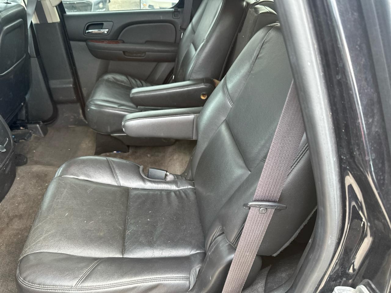 Chevrolet Tahoe LTZ 4WD 2012