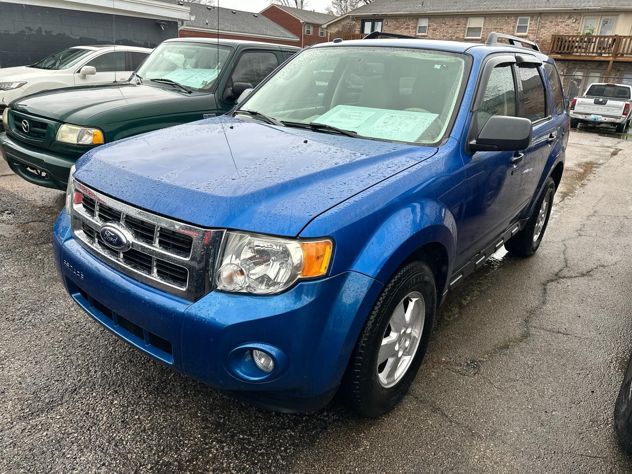 Ford Escape XLT FWD 2012