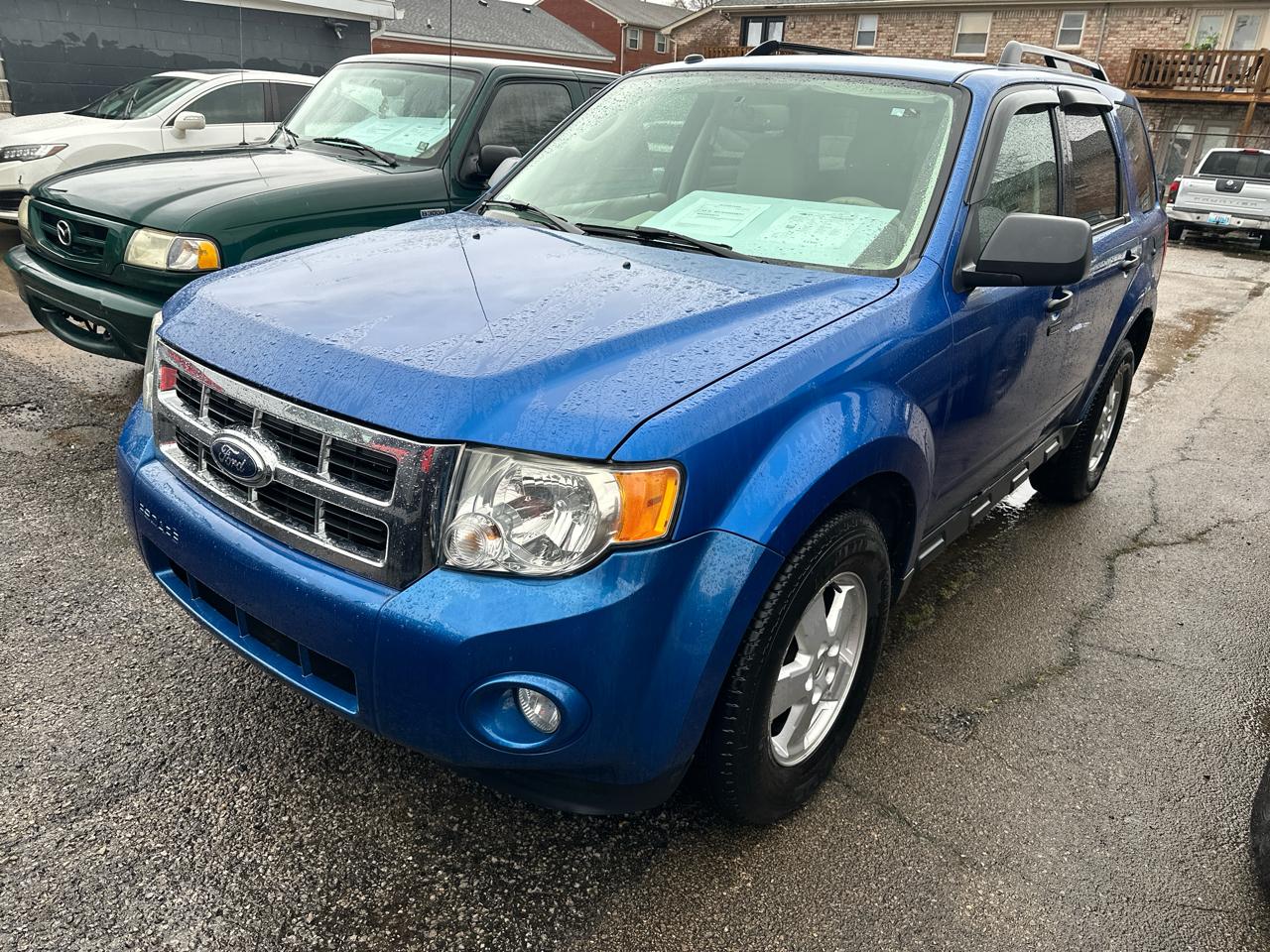 Ford Escape XLT FWD 2012