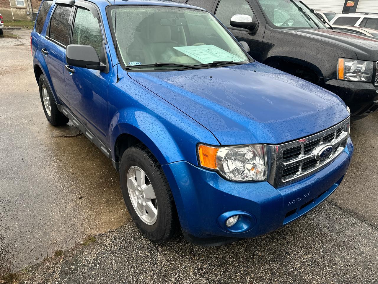 Ford Escape XLT FWD 2012