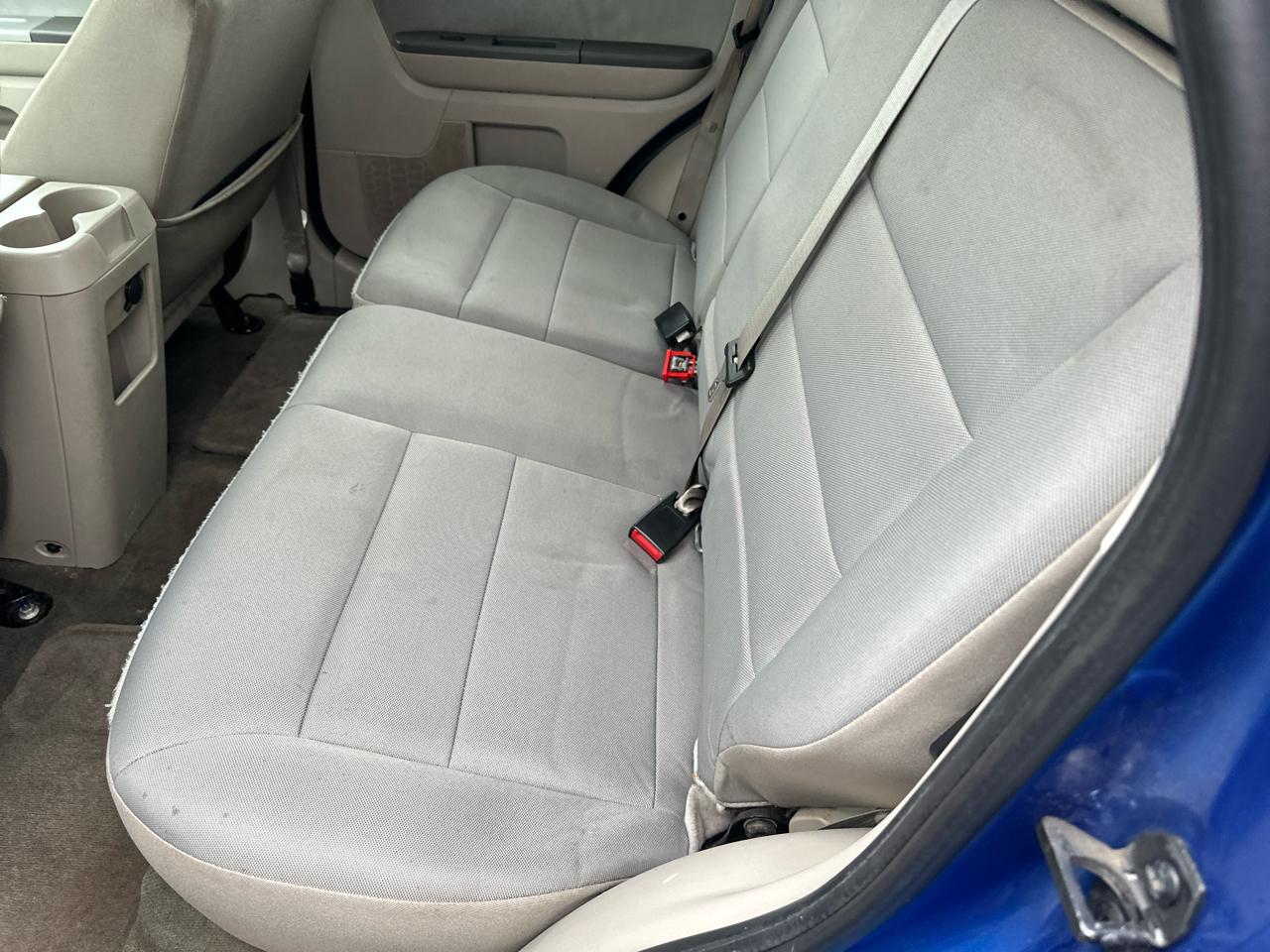 Ford Escape XLT FWD 2012