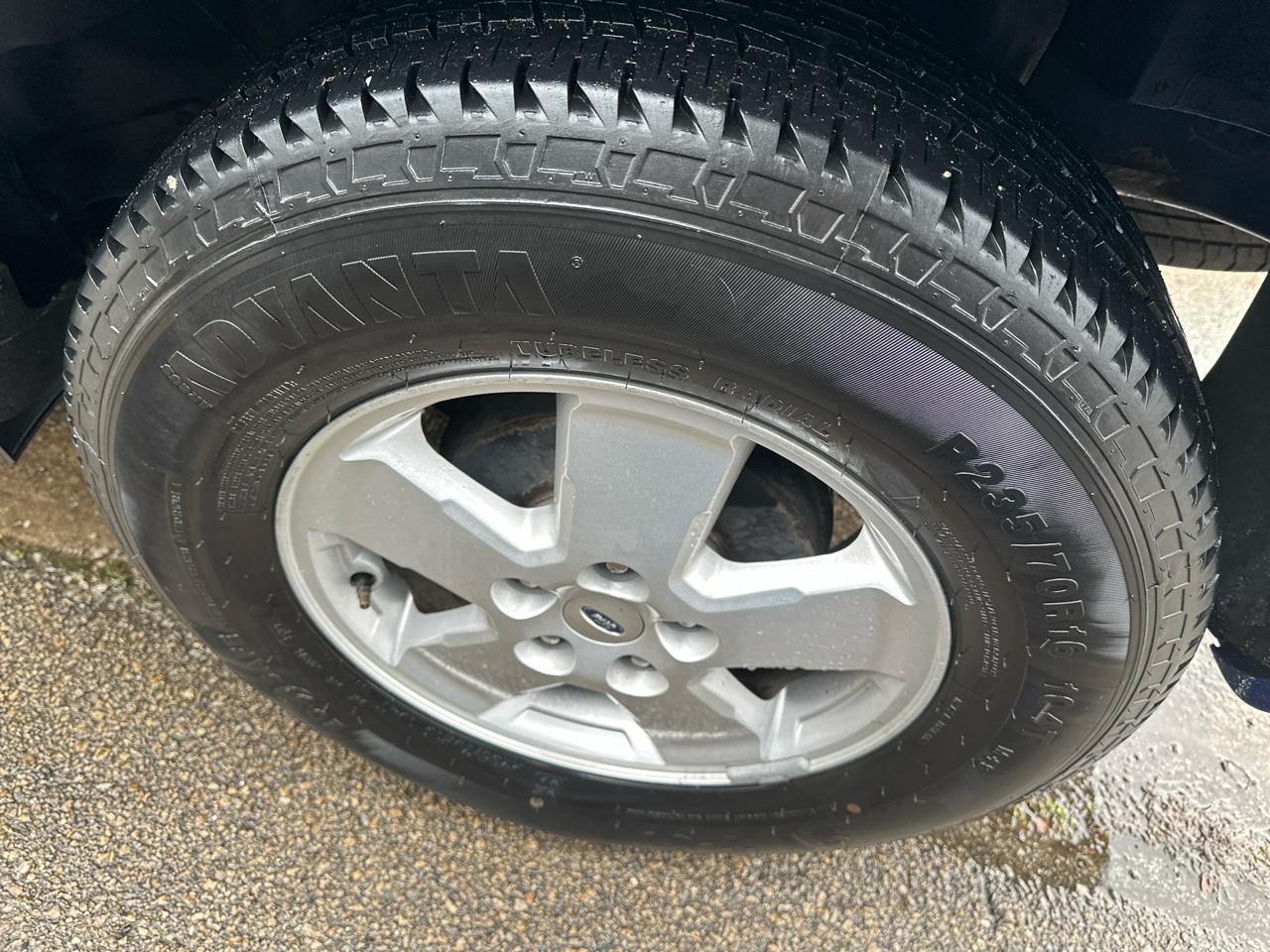 Ford Escape XLT FWD 2012