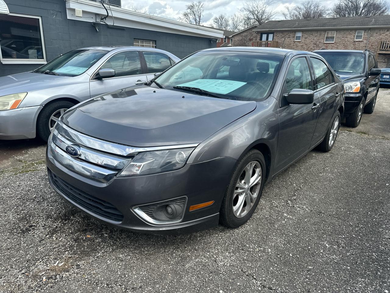 Ford Fusion SE 2012