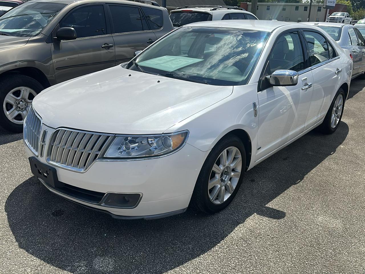 Lincoln MKZ FWD 2011