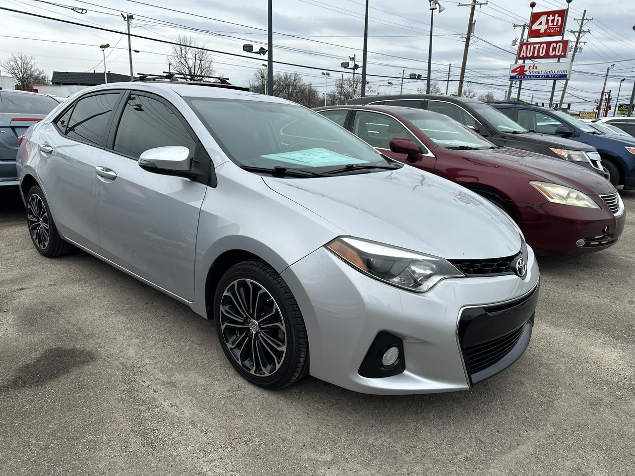 Toyota Corolla S Premium CVT 2014