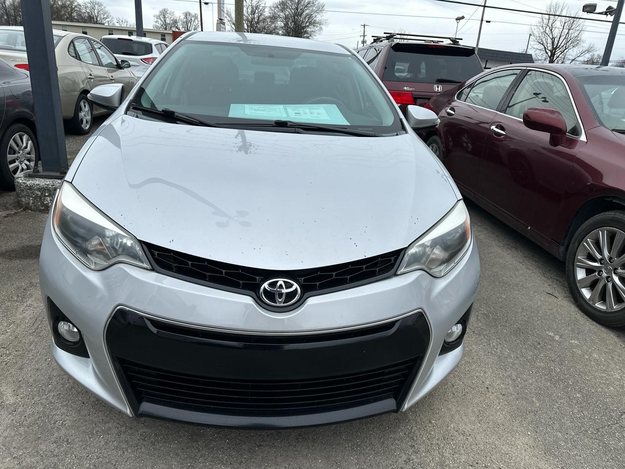 Toyota Corolla S Premium CVT 2014