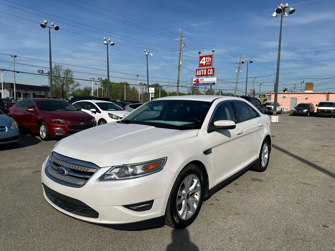 2010 Ford Taurus SEL