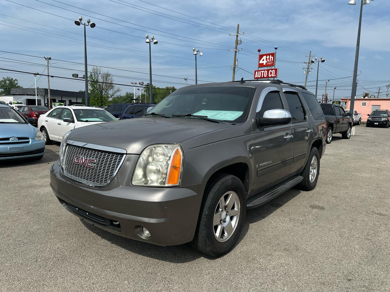 GMC Yukon SLT-1 2WD 2009