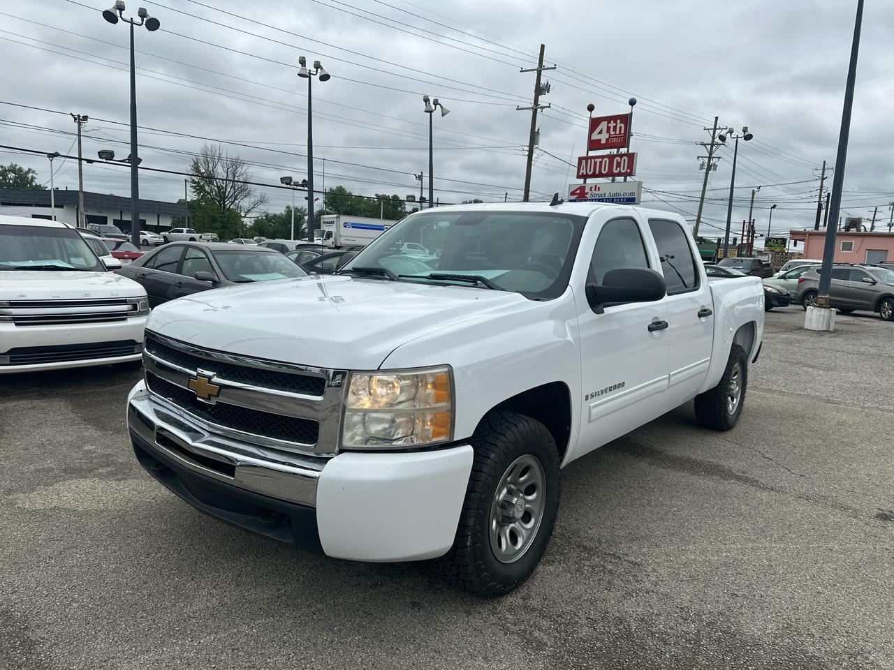 Chevrolet Silverado 1500 LS Crew Cab 4WD 2009
