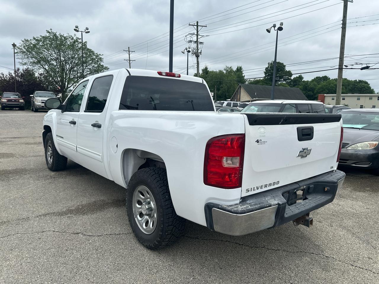 Chevrolet Silverado 1500 LS Crew Cab 4WD 2009