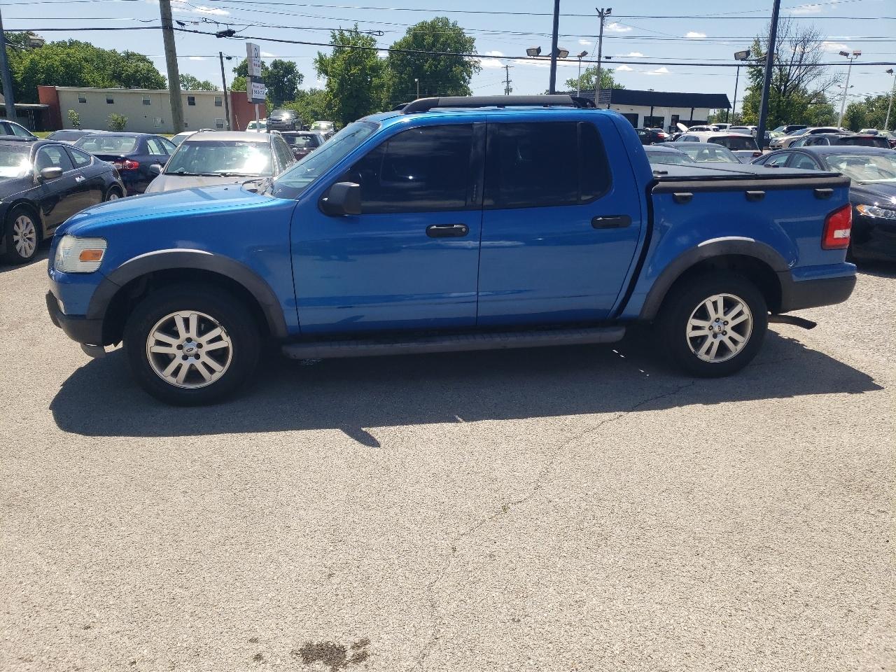 Ford Explorer Sport Trac XLT 4.0L 2WD 2010