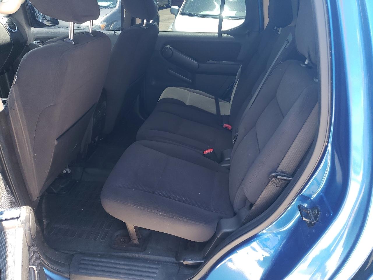 Ford Explorer Sport Trac XLT 4.0L 2WD 2010
