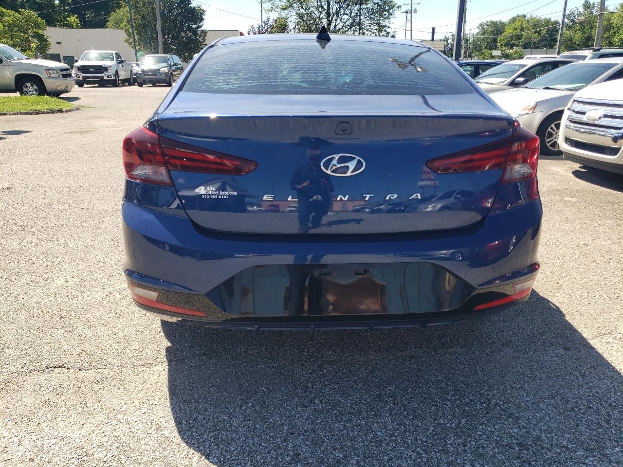 Hyundai Elantra Limited 2020