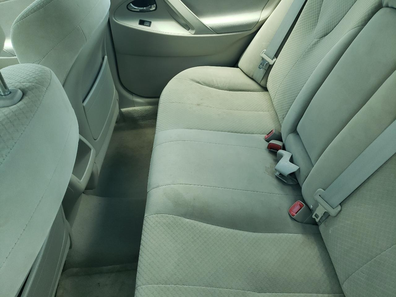 Toyota Camry XLE 5-Spd AT 2009