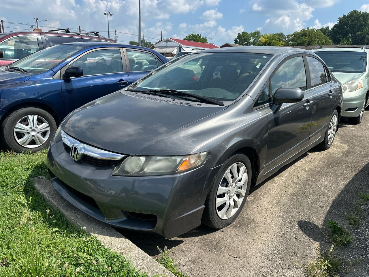 Honda Civic LX Sedan 5-Speed AT 2009