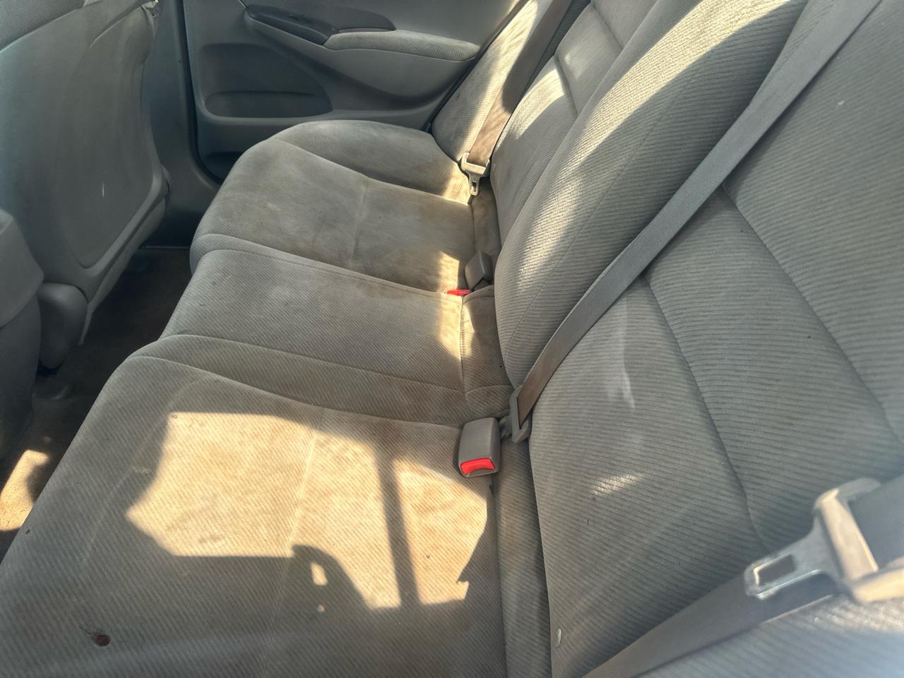 Honda Civic LX Sedan 5-Speed AT 2009
