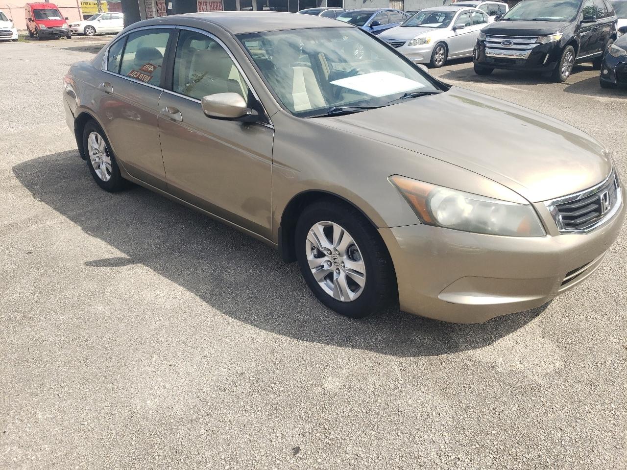 Honda Accord LX-P Sedan AT 2009