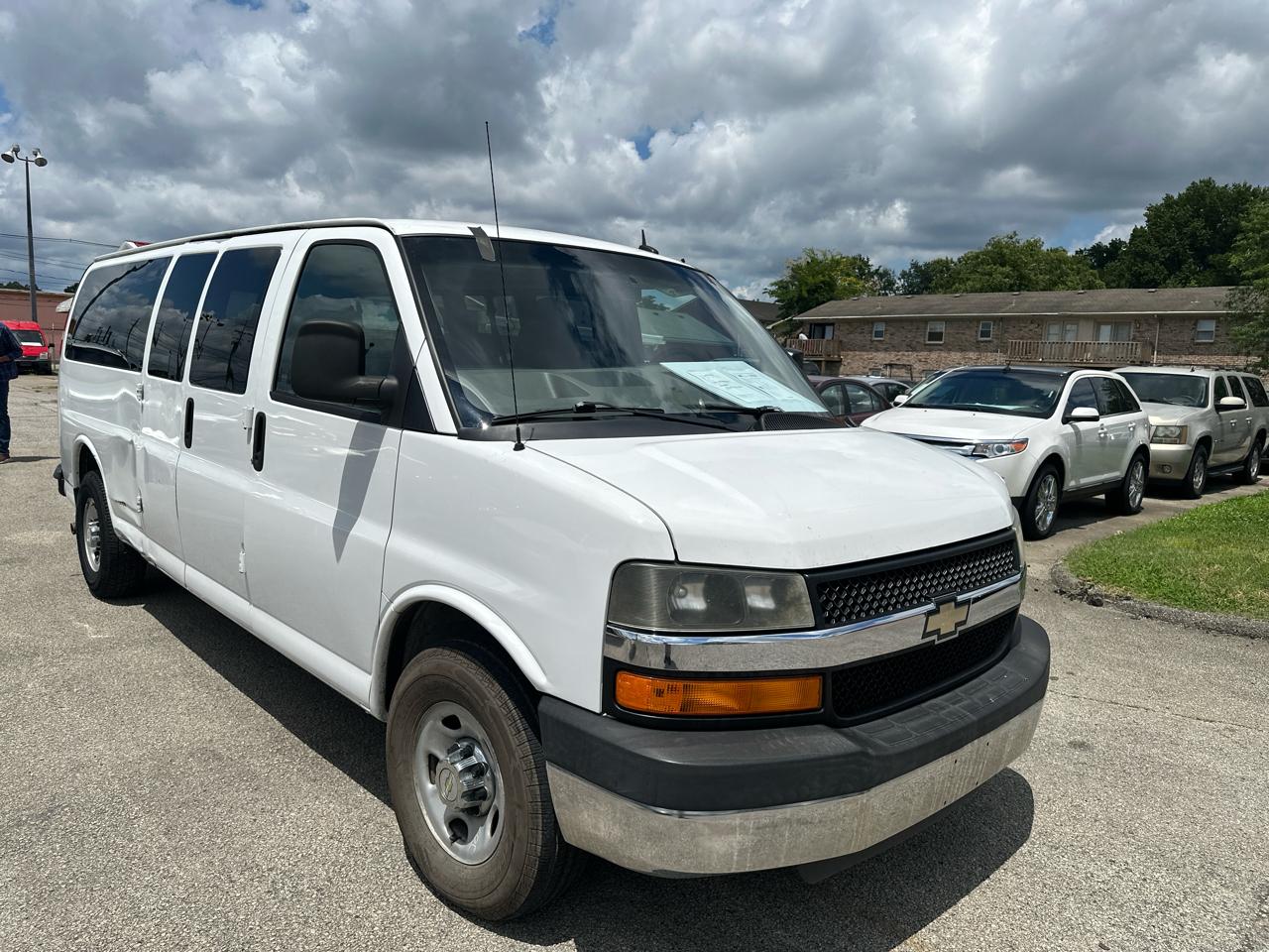 Chevrolet Express LT 3500 Extended 2014