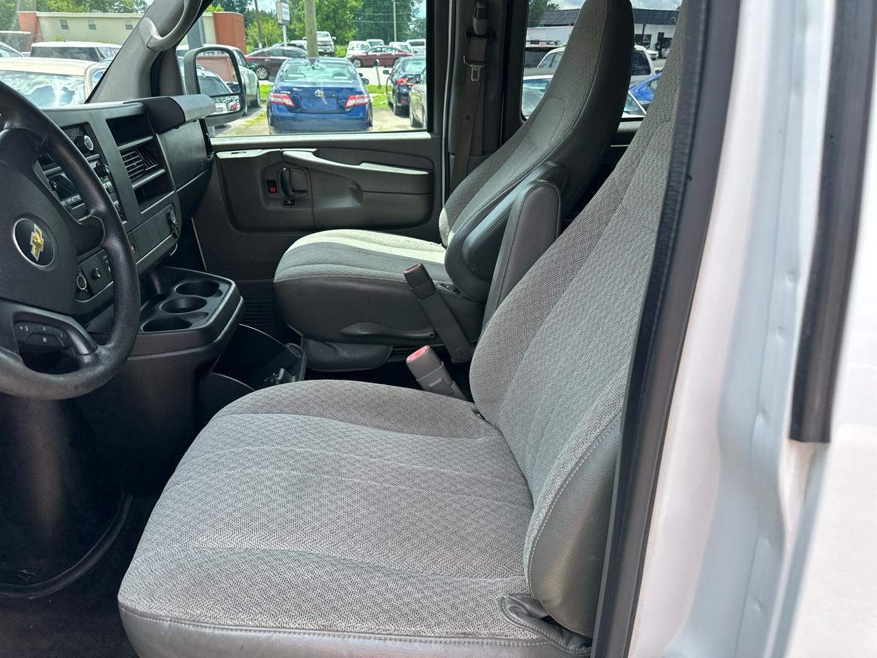 Chevrolet Express LT 3500 Extended 2014