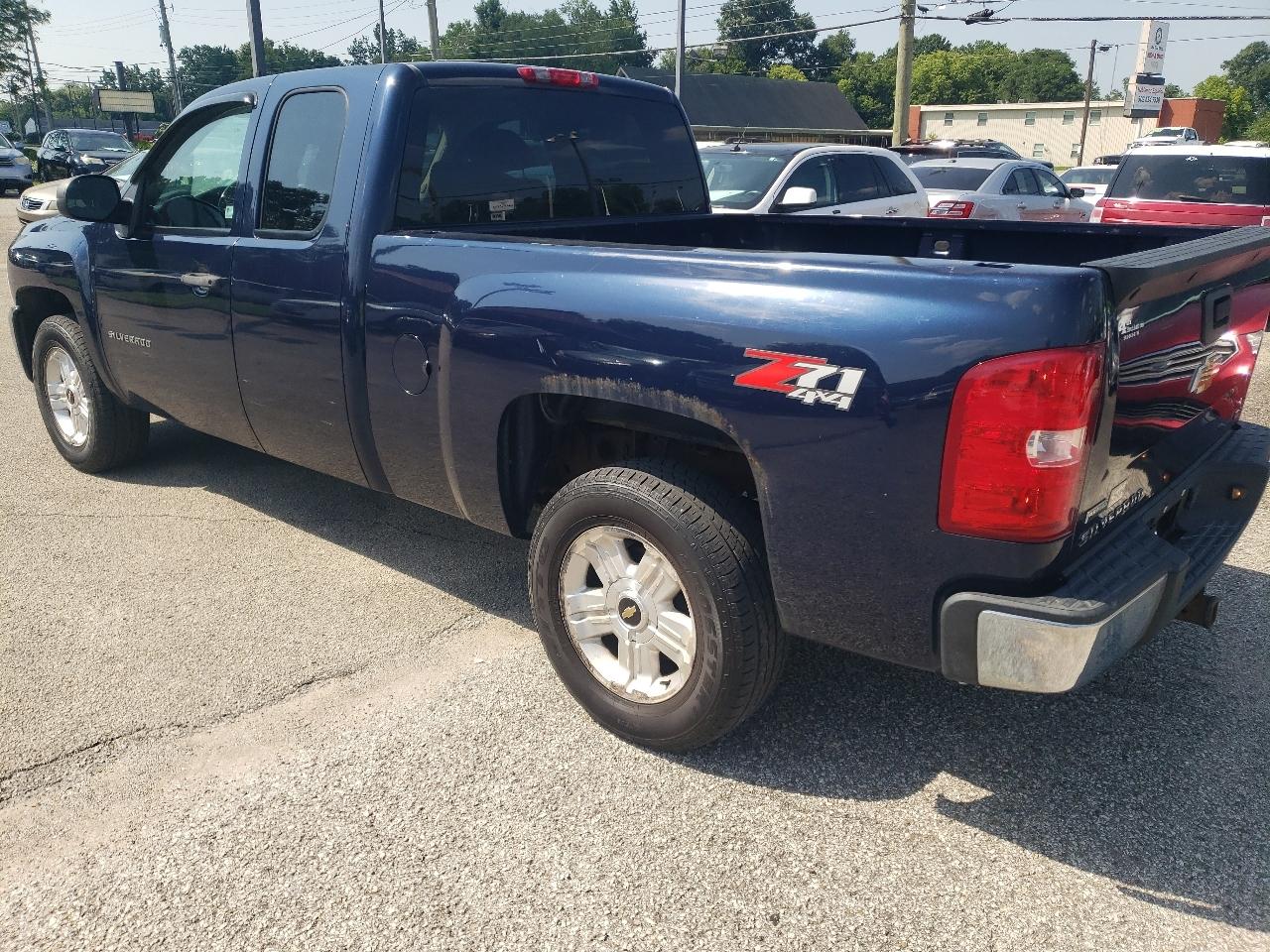 Chevrolet Silverado 1500 LT1 Extended Cab Long Box 4WD 2010