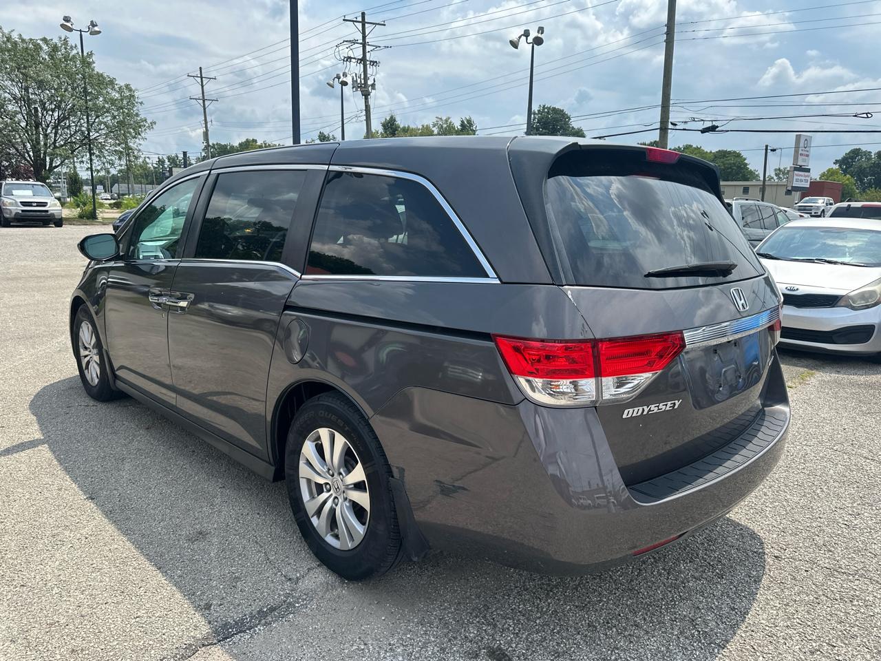 Honda Odyssey SE 2016