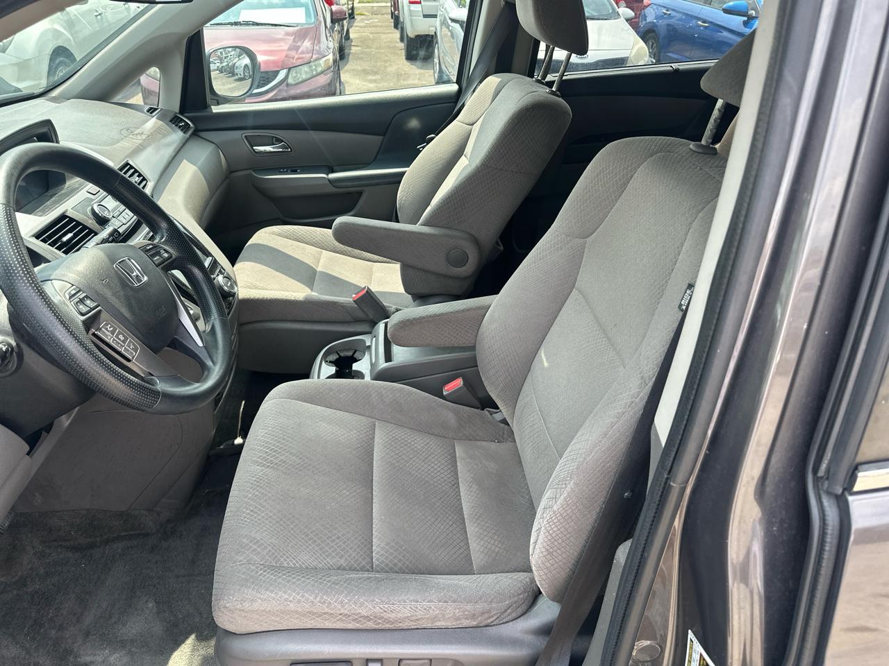 Honda Odyssey SE 2016