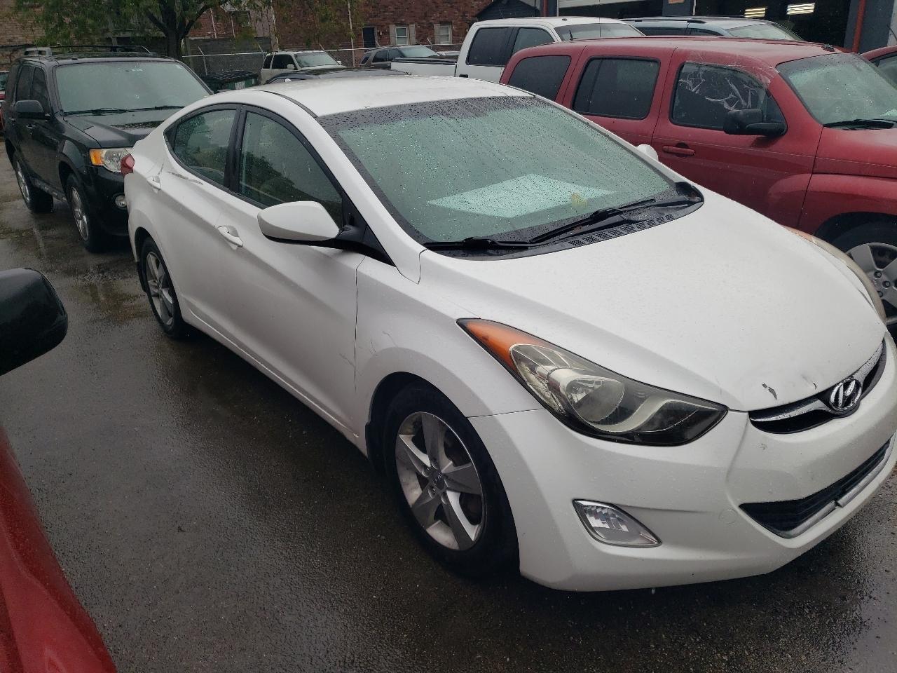Hyundai Elantra Limited 2013