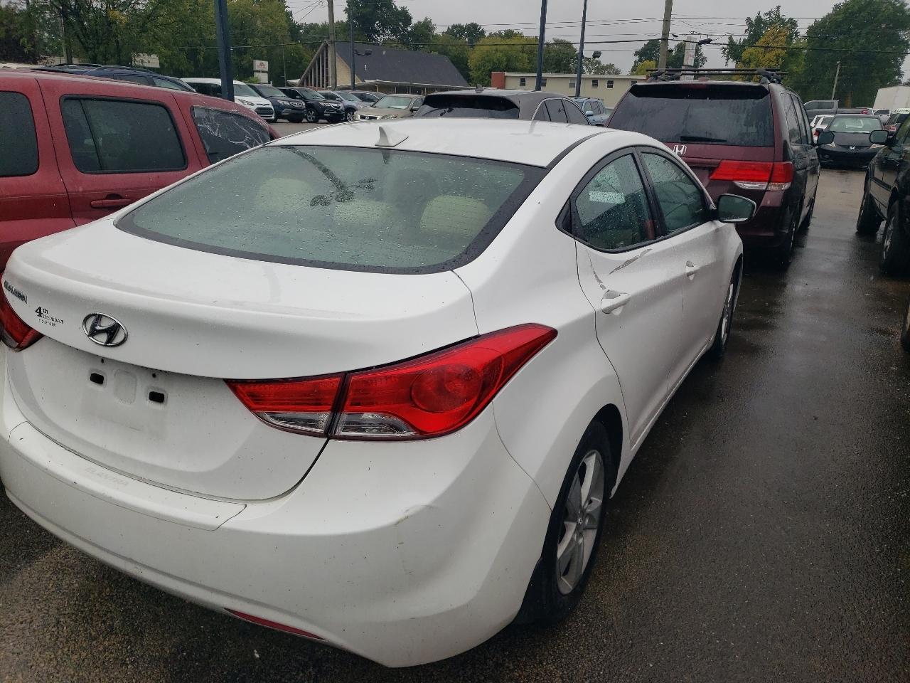 Hyundai Elantra Limited 2013