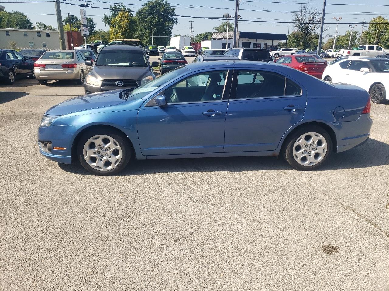 Ford Fusion SE 2010