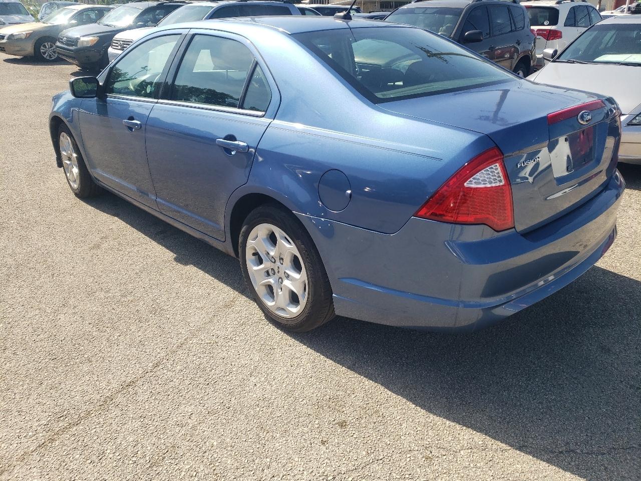 Ford Fusion SE 2010