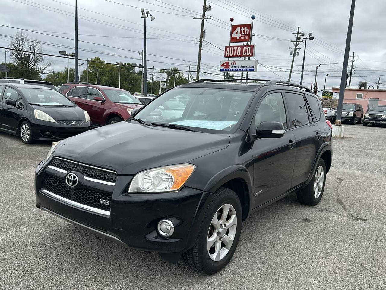 Toyota RAV4 Limited V6 4WD 2010
