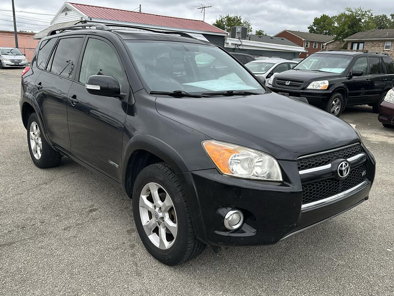 Toyota RAV4 Limited V6 4WD 2010