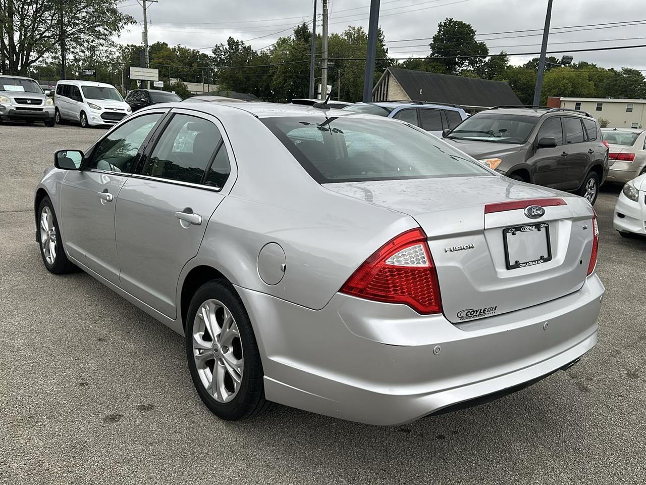Ford Fusion SE 2012