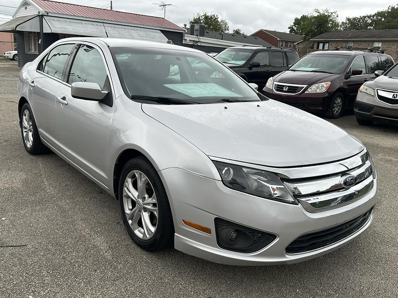 Ford Fusion SE 2012