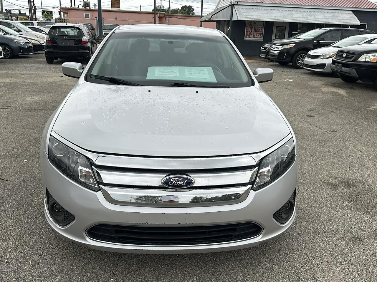 Ford Fusion SE 2012
