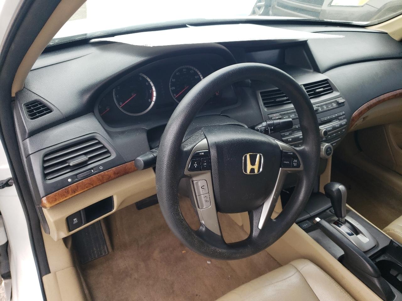 Honda Accord EX-L V6 Sedan AT 2012