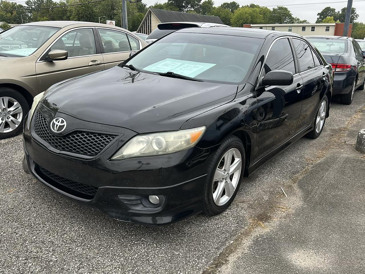 Toyota Camry Base 6-Spd AT 2011