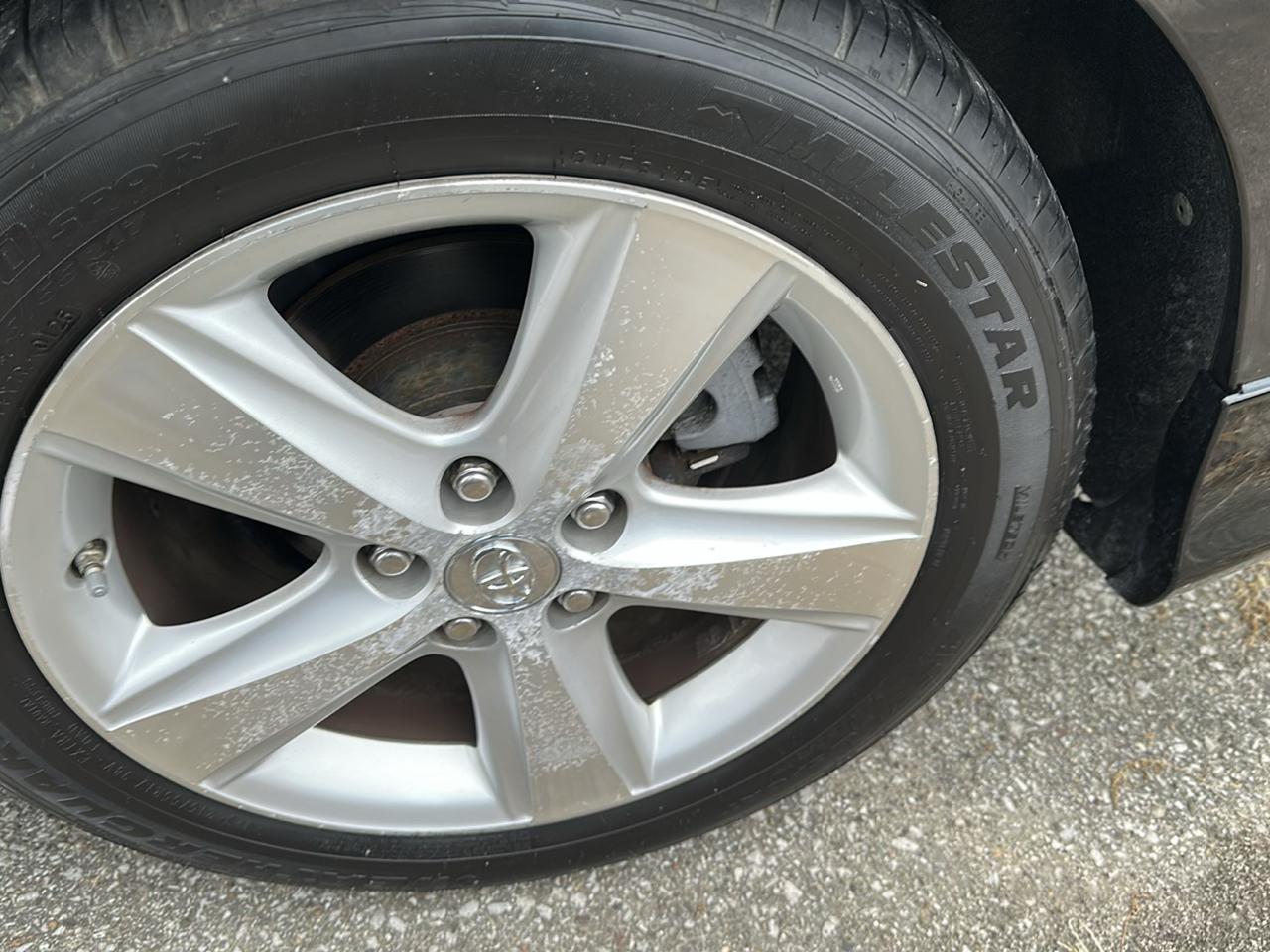 Toyota Camry Base 6-Spd AT 2011