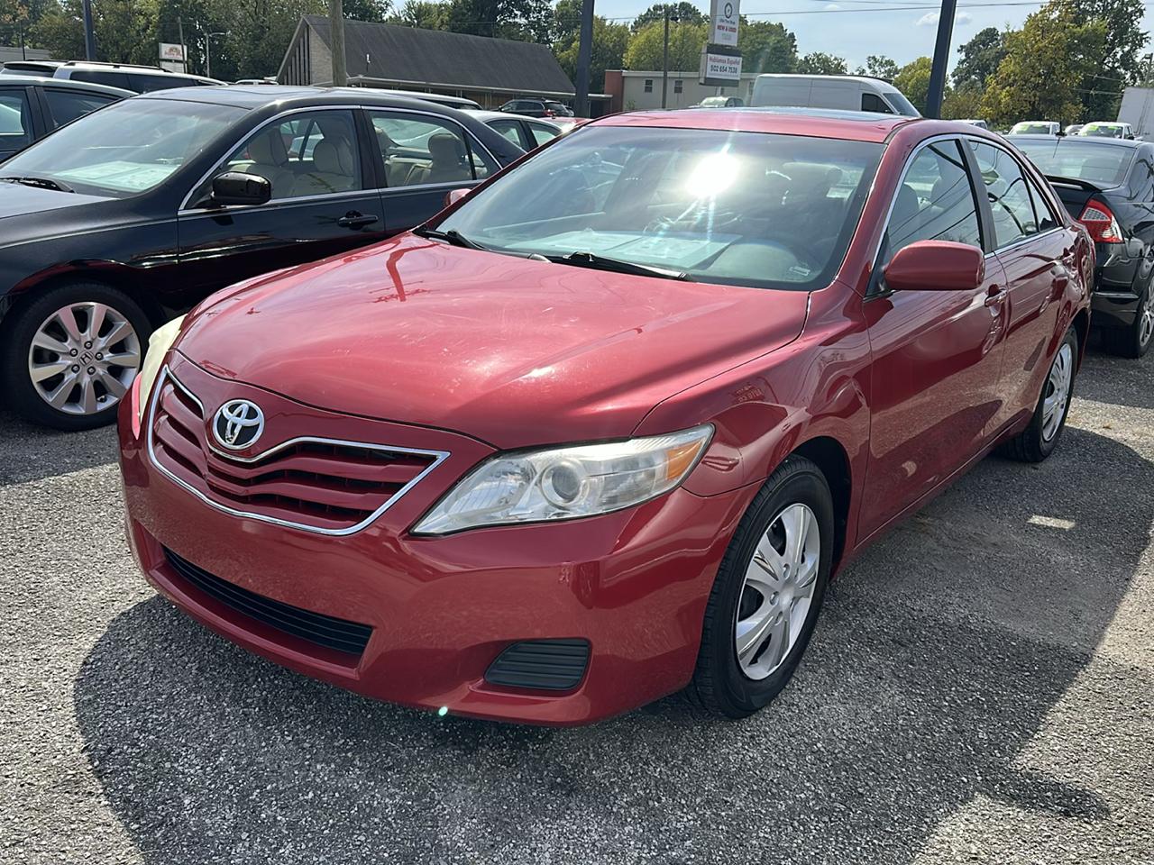 Toyota Camry SE 6-Spd MT 2010