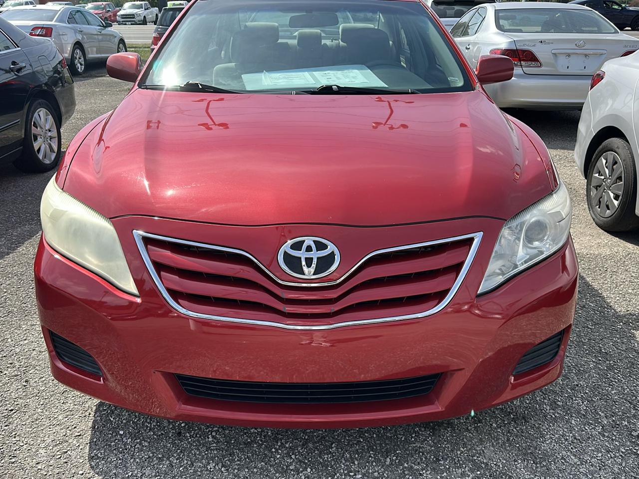 Toyota Camry SE 6-Spd MT 2010