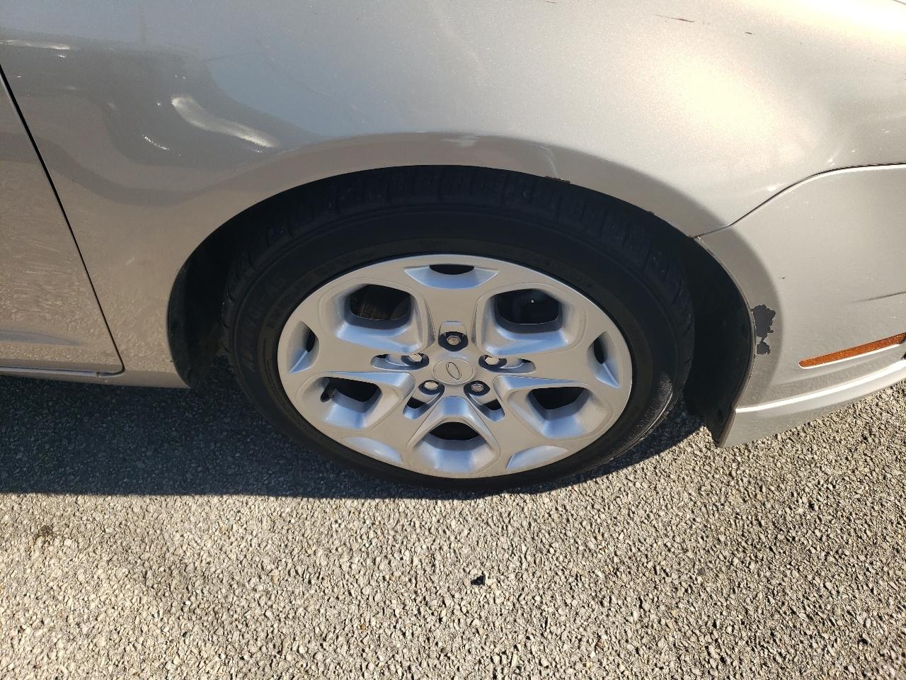 Ford Fusion SE 2010