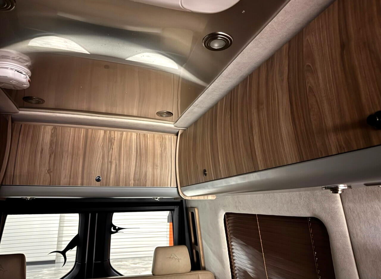 Mercedes-Benz Sprinter 3500 XD 170-in. WB 2022 Mercedes-Benz Sprinter 3500 XD 170-in. WB 2022