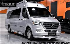 2022 Mercedes-Benz Sprinter  2022 Mercedes-Benz Sprinter