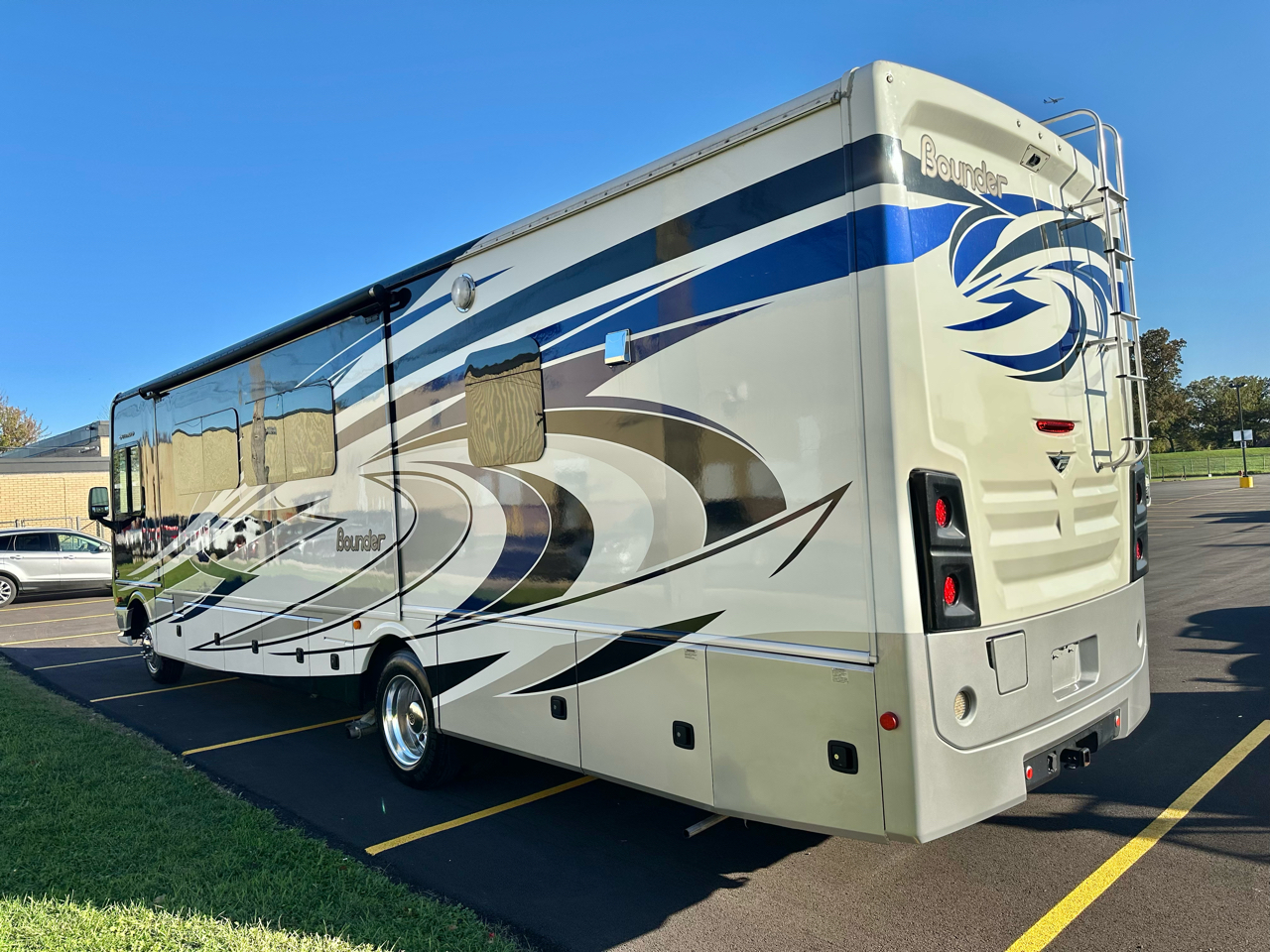 Ford Stripped Chassis Motorhome  2017 Ford Stripped Chassis Motorhome  2017