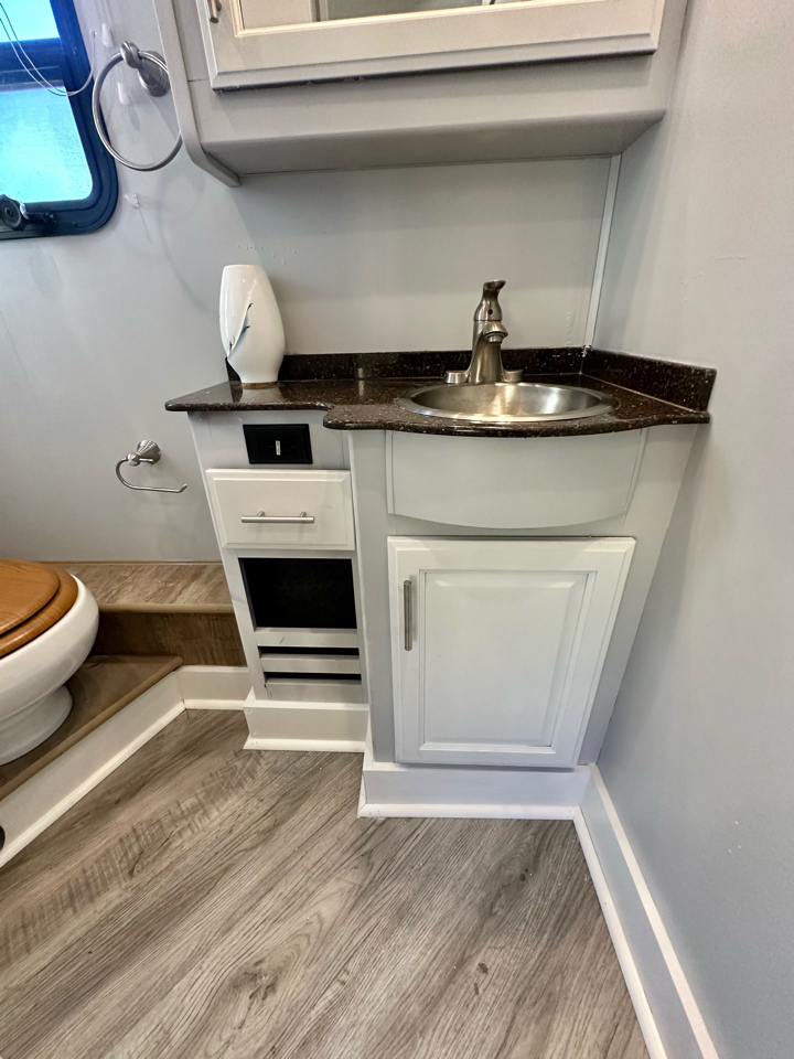 Ford Stripped Chassis Motorhome  2017 Ford Stripped Chassis Motorhome  2017