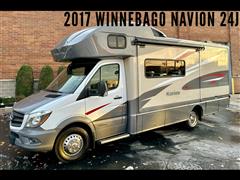 2017 Winnebago Navion 