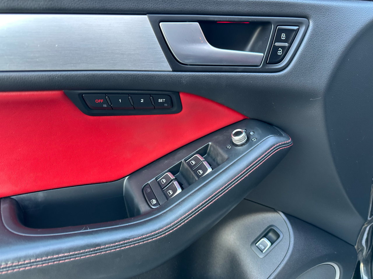 2014 Audi SQ5 Premium Plus photo 3