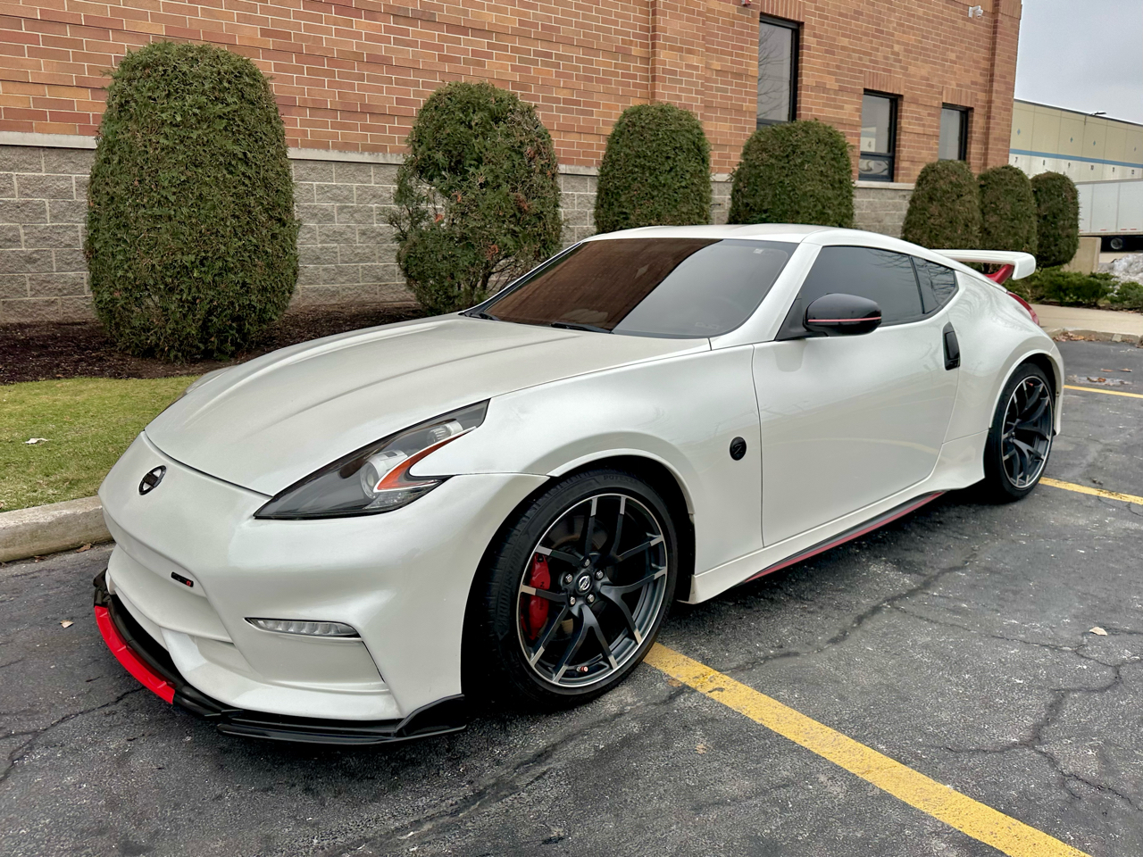 Nissan Z 370Z NISMO Coupe 2019