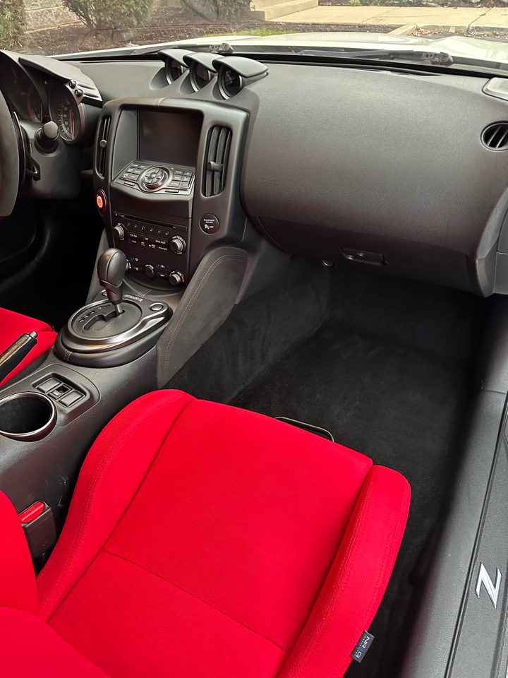 Nissan Z 370Z NISMO Coupe 2019